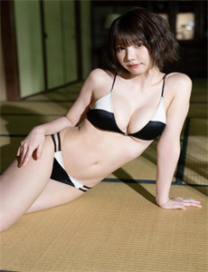 《久久强奷乱码老熟女》