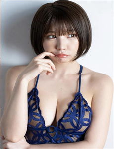 《石田晴香》
